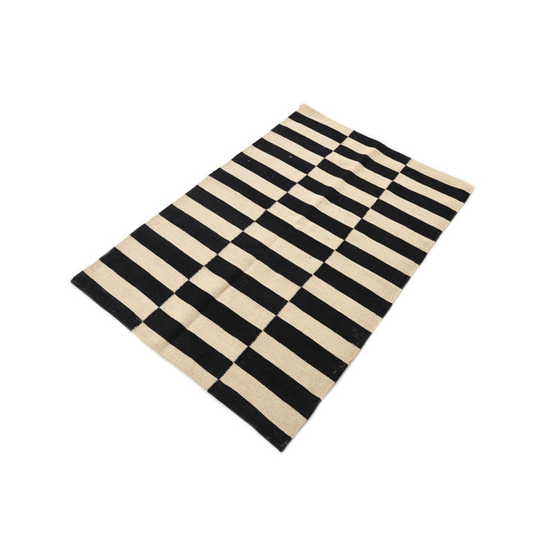 Tapis noir et blanc Osbourne
