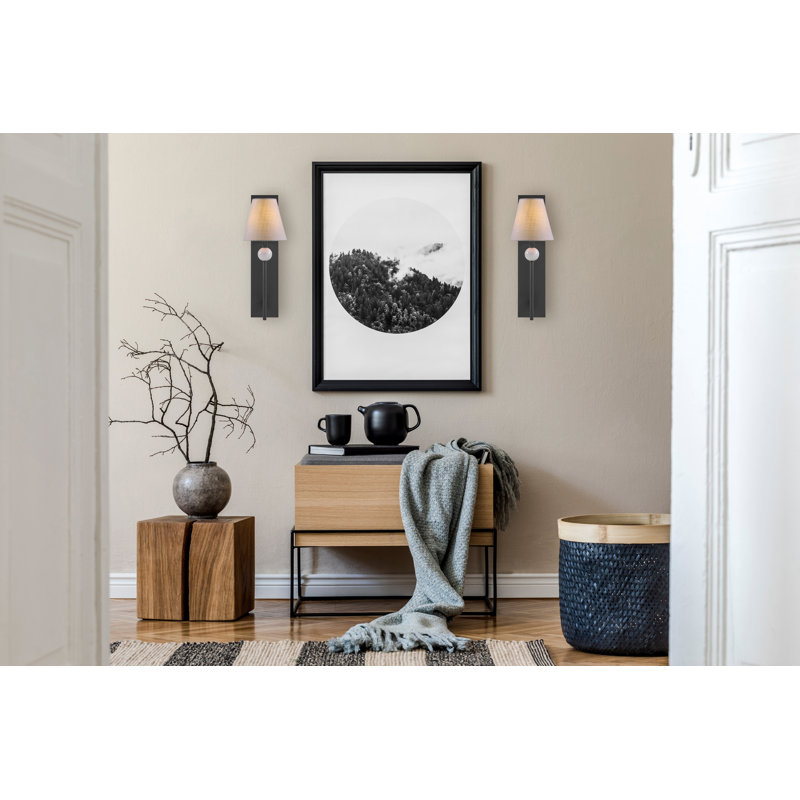 Marilina Wallchiere in Matte Black, Matte Black