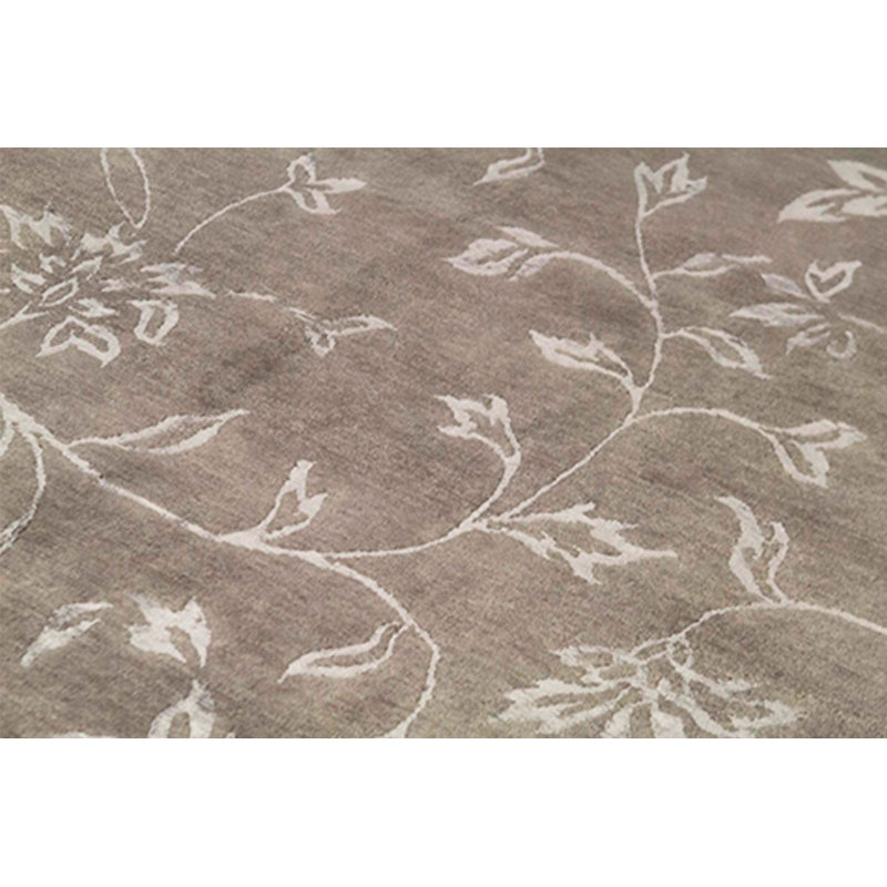 Himalayan Floral Area Rug in Gray