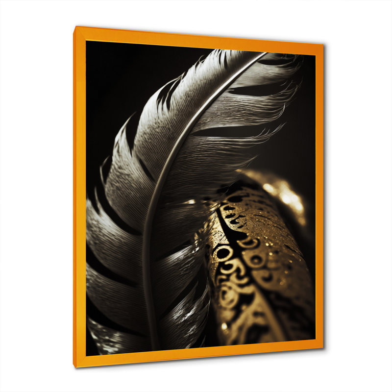 «Silver Boho Chic Feather», reproduction sur toile, Encadrement doré, L 24 po x H 32 po