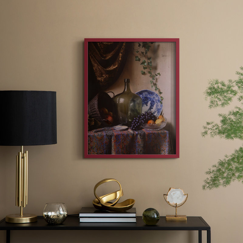 «Moody Still Life II», reproduction encadrée - bois massif, Rouge, H 15 po x l 12 po
