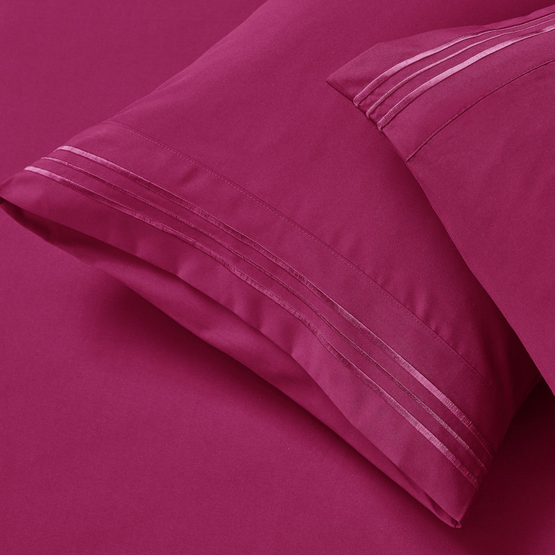 1800 Series Double-Brushed Microfiber Hypoallergenic Sheet Set, Hot Pink, Split King Sheet Set with 2 Pillowcases