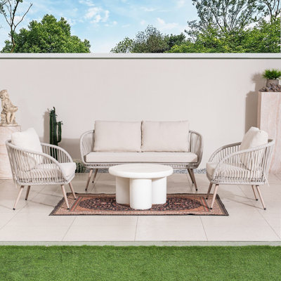Dovery 4-Person Outdoor Seating Group With Cushions
