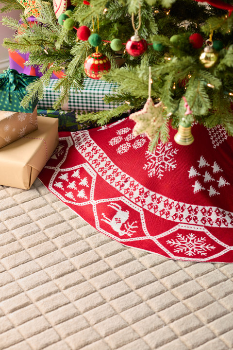 Holiday Finishing Touches