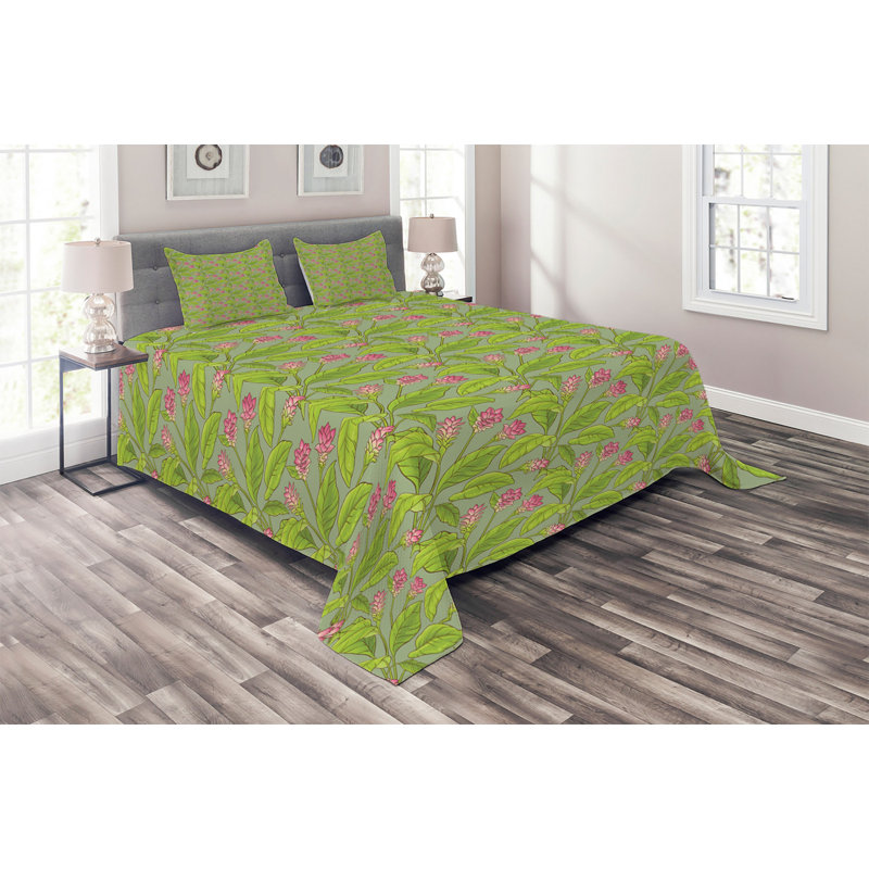 Farmhouse / Country Polyester Floral Coverlet, Queen Bedspread + 2 Shams