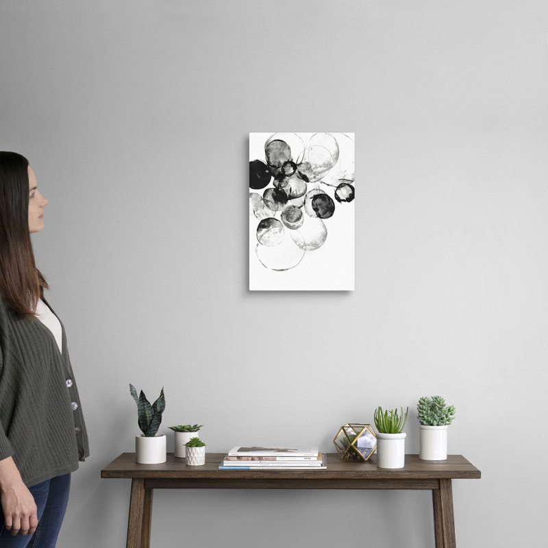 "Bagues noires I", reproduction d’art sur toile, Toile tendue, H 18 po x l 12 po x P 1,25 po