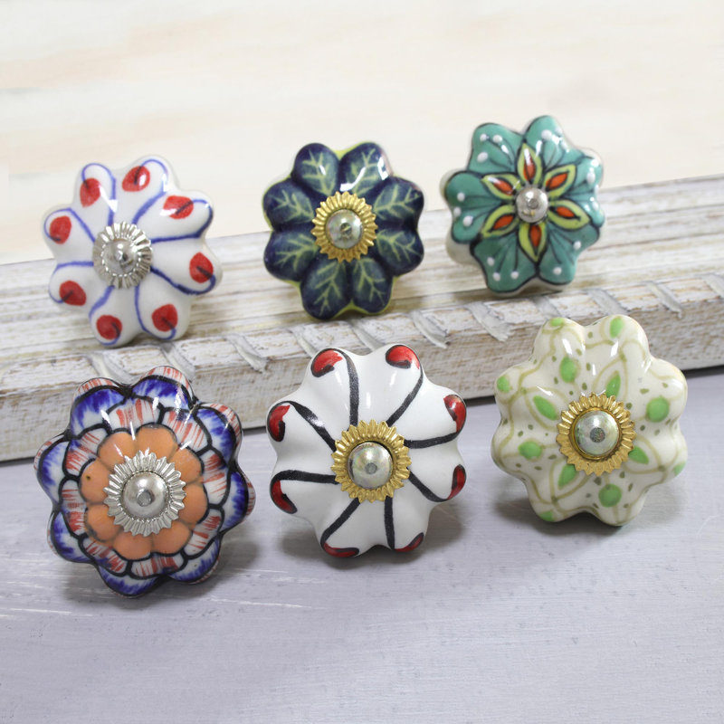 Paquet multiple de boutons ronds de 1 3/16 po de diamètre