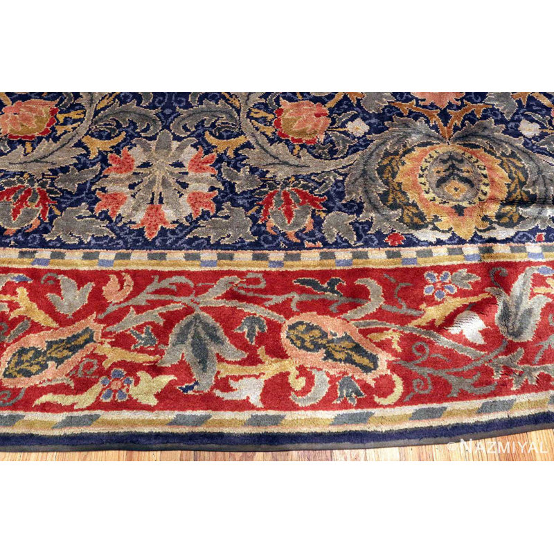 Tapis antique surdimensionné William Morris