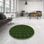 Tapis vert en laine à carreaux-830357291