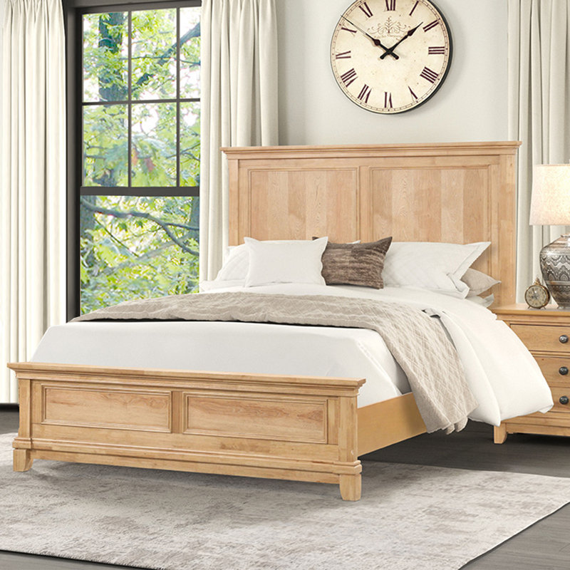 Grand lit en bois avec tête de lit en chêne naturel