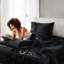 Drap de luxe divisé 7 pièces en satin 100% satin noir, texture douce et lisse, 1 plat, 2 ajustés, 4 taies d'oreiller froissées, doux,