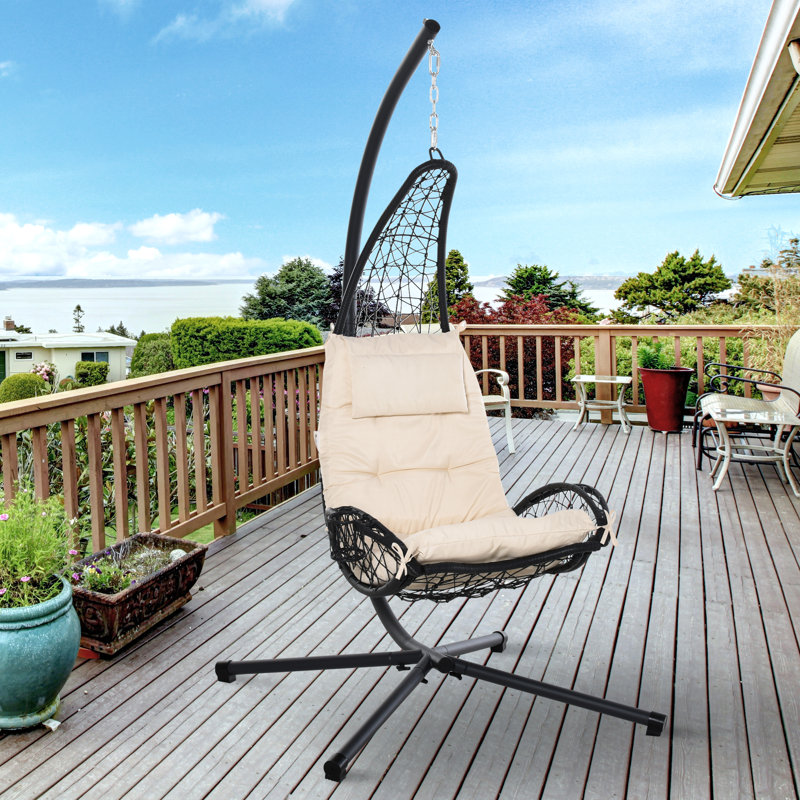 Chaise de patio d'extérieur en rotin et osier Dakota Fields
