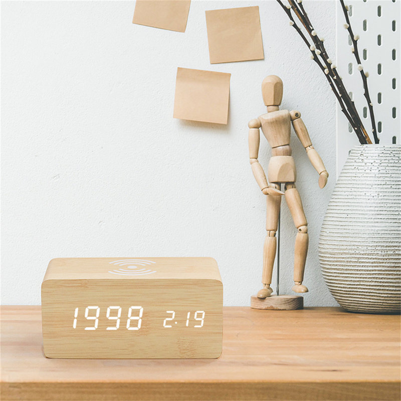Réveil électrique numérique pour le plateau de table en bambou/blanc