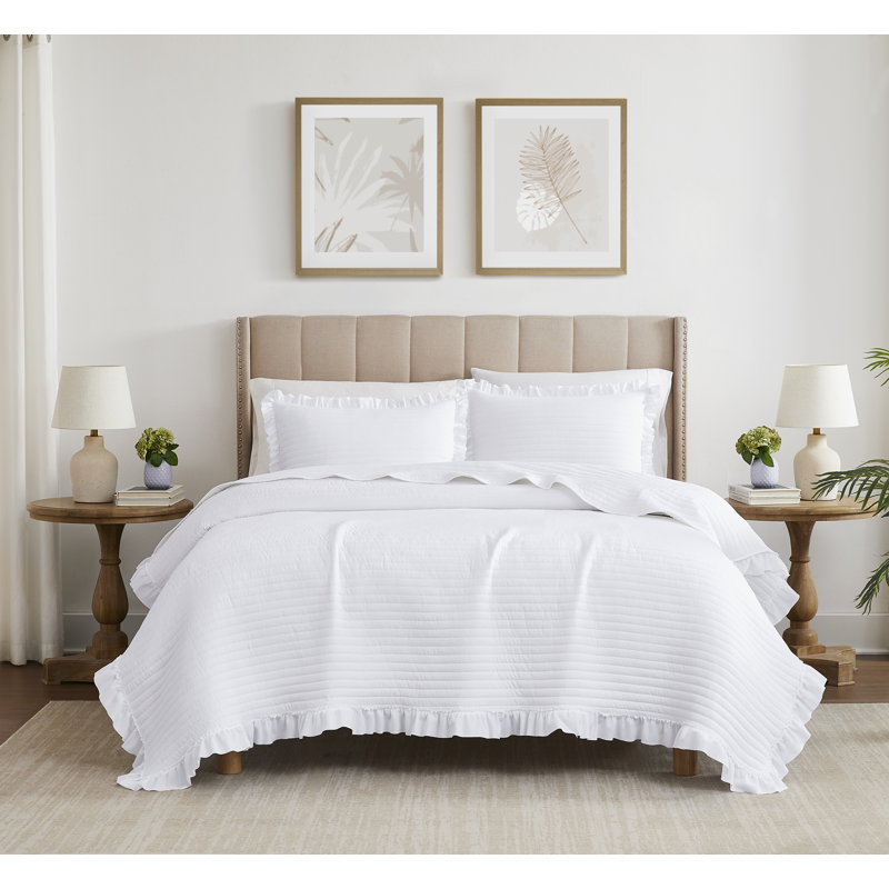 Carla White King Size Polyester Quilt Set with Fringe