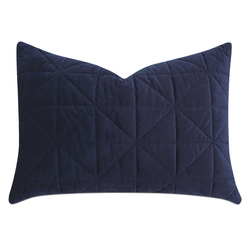 Nova Sham, Standard
