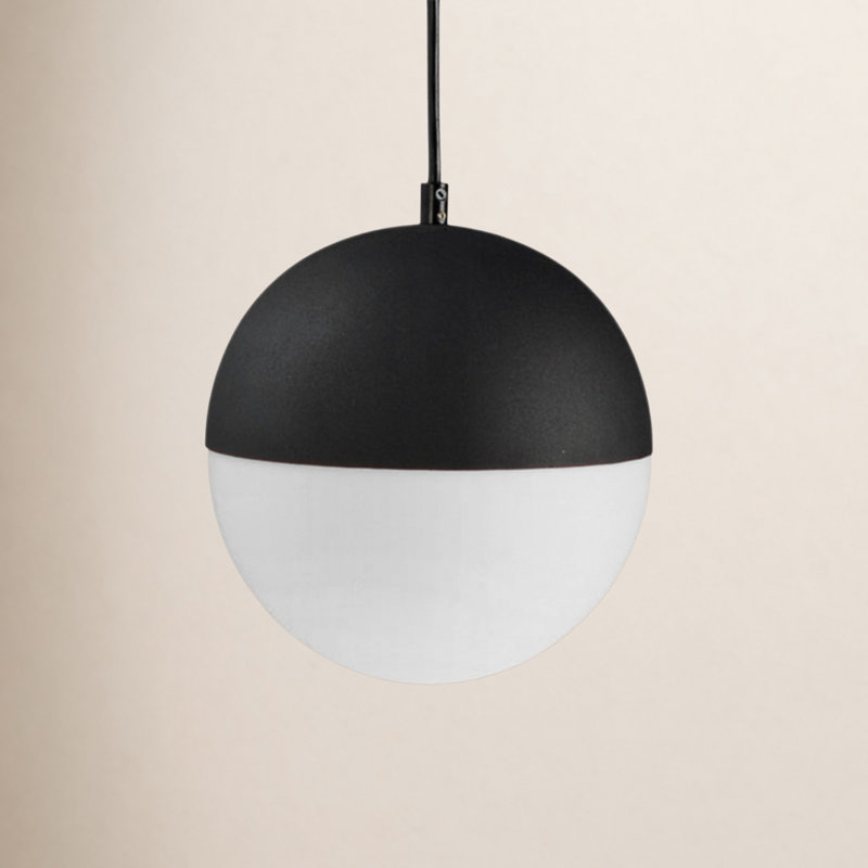 Luminaire suspendu simple à intensité variable 1 lumière Hastings, Noir, H 8,5 po x l 7,75 po x P 7,75 po