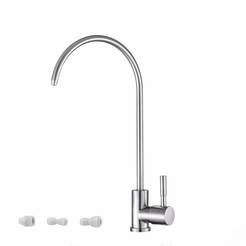 Finition du robinet d'eau potable sans plomb