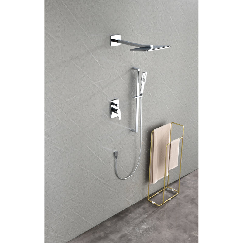 Système de douche avec tête, barre coulissante, bras, tuyau, garniture de soupape pour une douche agréable
