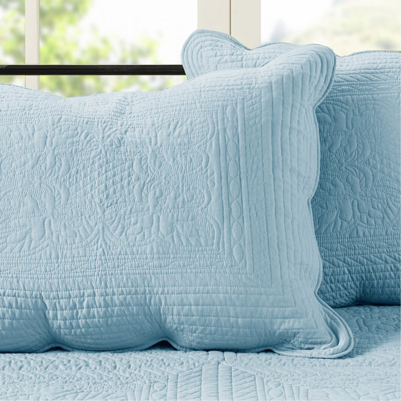 6 Piece Reversible Scalloped Edge Daybed Cover Set  Daybed