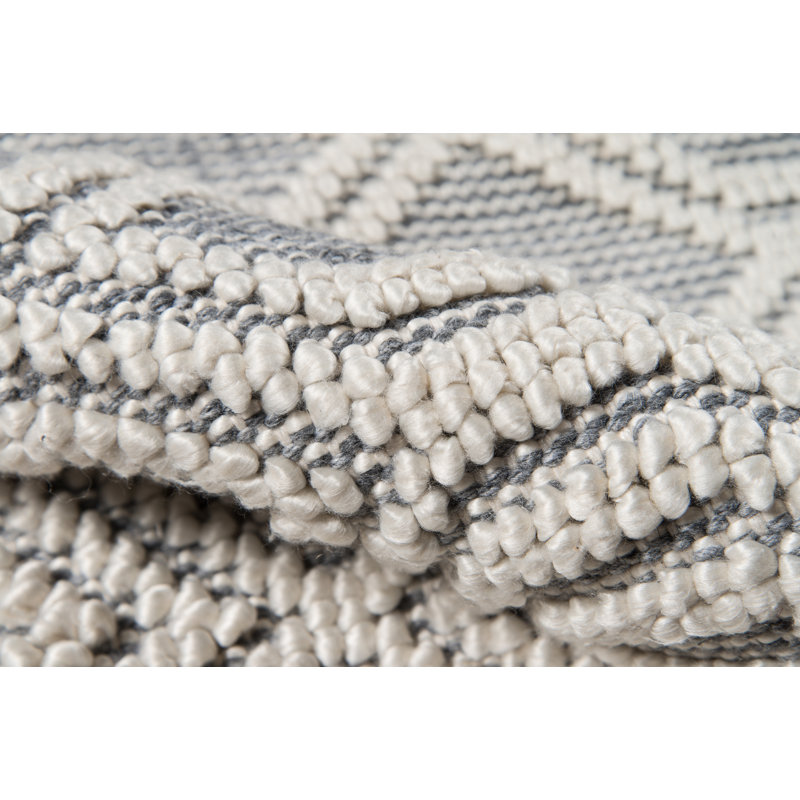 Tapis gris tissé à la main à motif géométrique Inika, Rectangle 5 pi x 8 pi