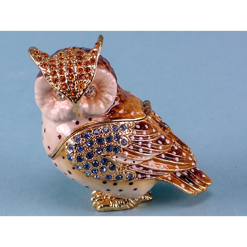 Bracklin Figurines & Sculptures