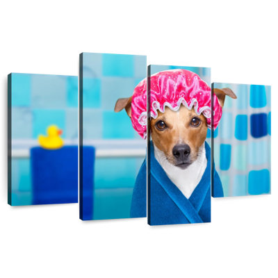 Ketti Terrier dans un bonnet de douche