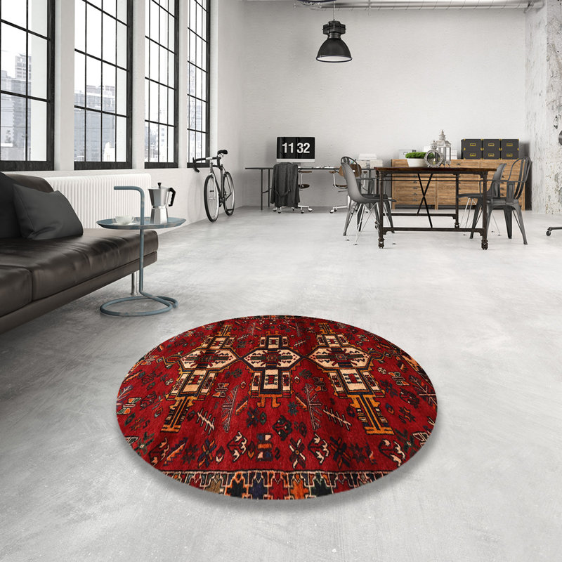 Oriental Indoor Rug, Round 3'