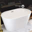 Baignoire de trempage autoportante en acrylique L 47 po x l 28 po Claire