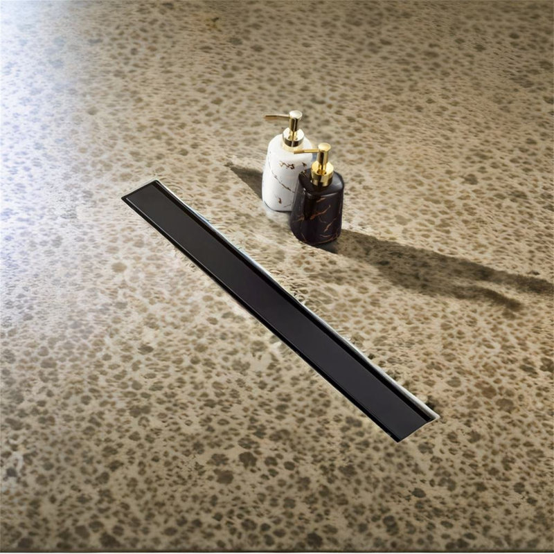 Drain de douche à grille linéaire de 24 po de largeur, Noir mat
