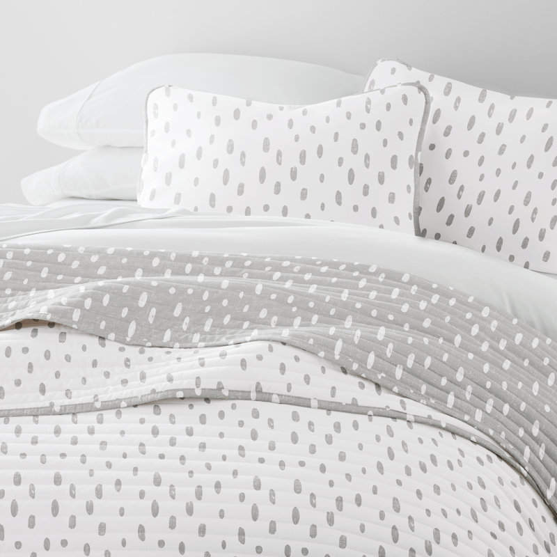 Light Gray Twin Reversible Microfiber Quilt Set with Painted Dots