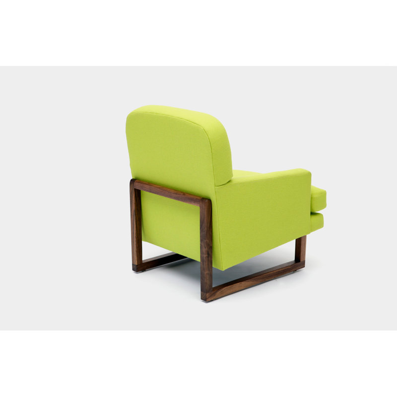 Melinda Armchair, Volt