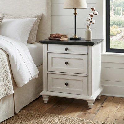 Roscoe 24"W 3-Drawer Wood Nightstand