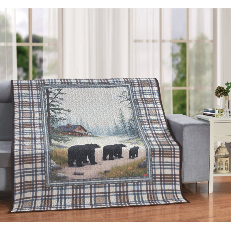 QUILT THROW BLANKET BEAR FAMILY CABIN TRAIL