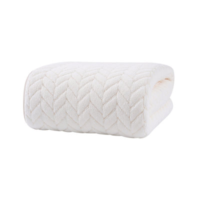 1pc Velvet Bath Towel Towel For Adult Daily Use At Home Absorbent Dry Hair Towel That Does Not Hair Beach Towel Strip Patterned Bath Towel