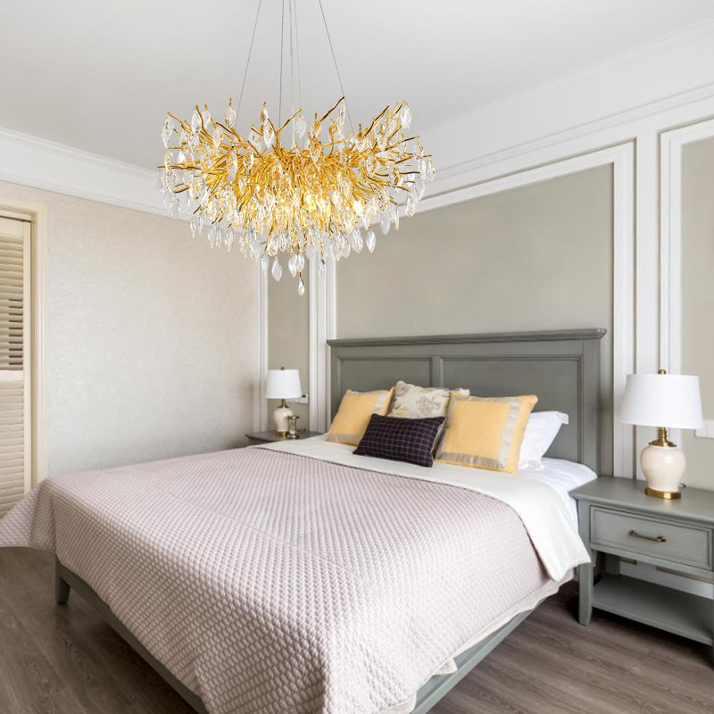 Grand lustre en cristal, H 17,72 po x l 24 po x P 24 po, 8