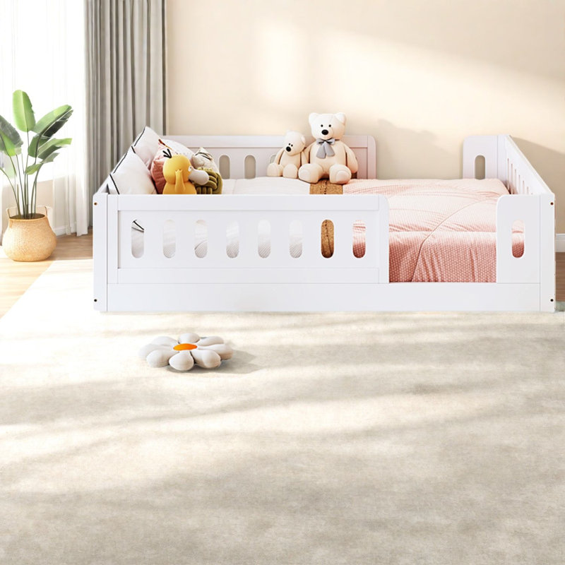 Lit plateforme robuste en bois, lit double moderne avec garde-corps, finition blanche