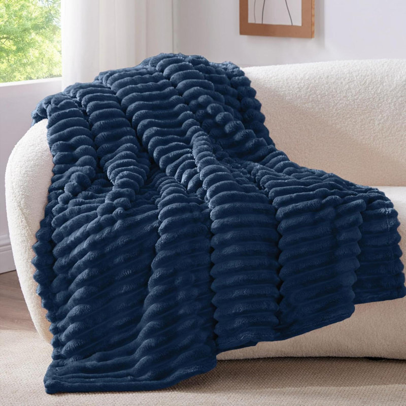 Machine Tufted Throw Blanket, Navy Blue, 200cm x 150cm