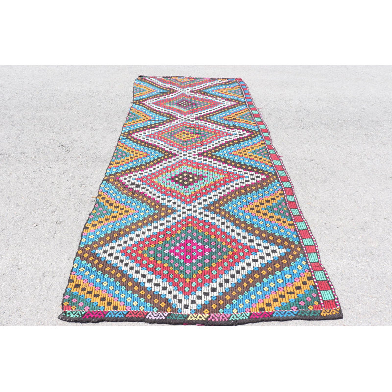 Tapis kilim turc authentique authentique dans des motifs complexes traditionnels pour la décoration intérieure