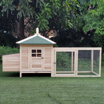 14.9m² with Chicken Run