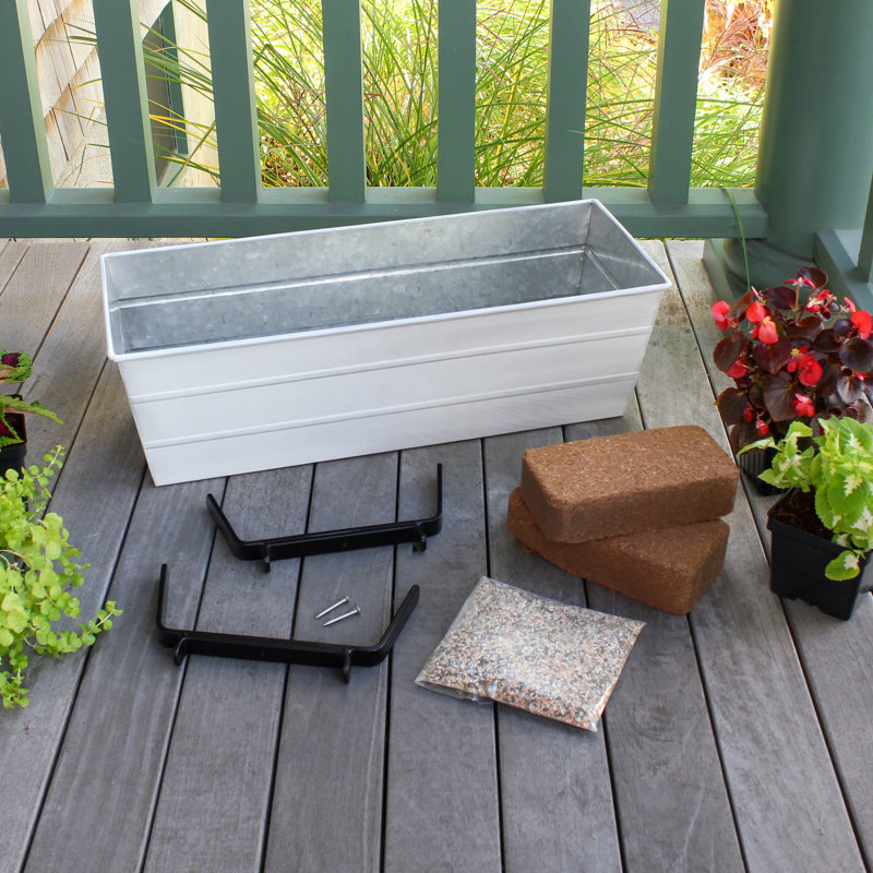 Metal Railing Planter, Cape Cod White