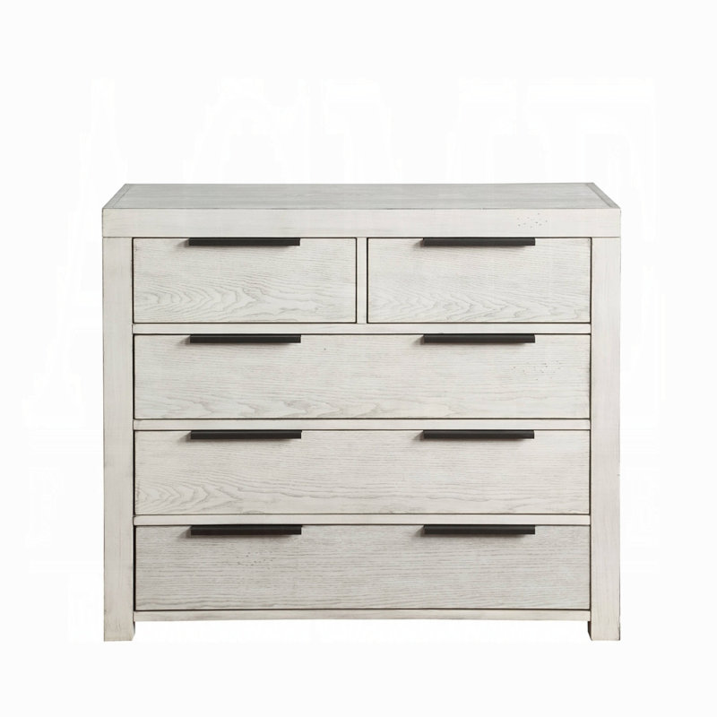 Celerina Chest