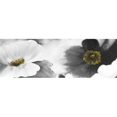 " Black And White Flowers "