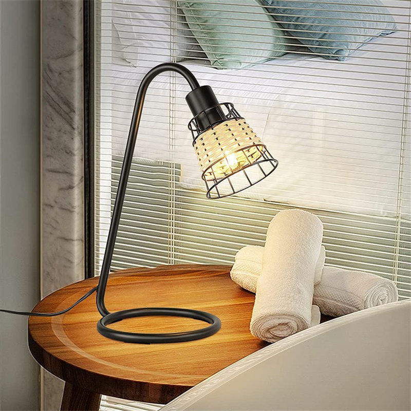 Malila Metal Desk Lamp