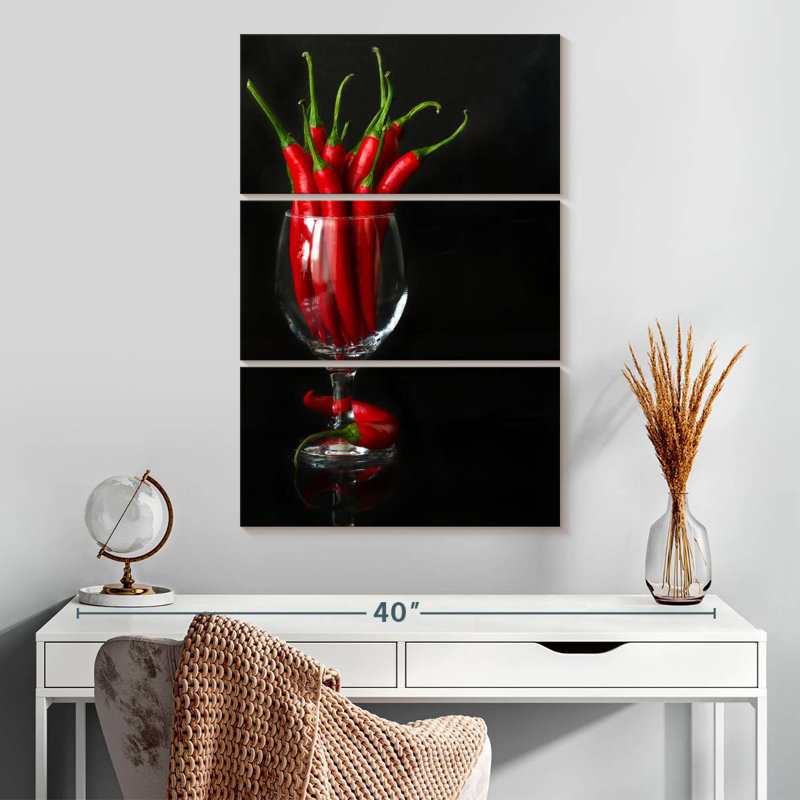 Piments rouges Yarlin, H 32 po x l 20 po