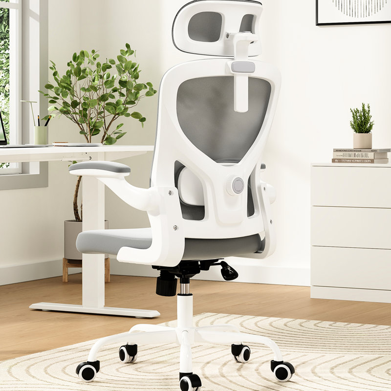 Chaise de bureau ergonomique blanche et grise, pivotante, ajustement lombaire vertical, conception peu encombrante, soutien lombaire confortable et relaxant, relevable, filet respirant, fonction berçante