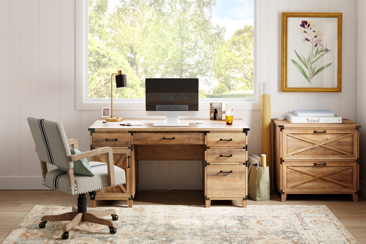 Pink Office Decor: The Best Picks For A Girl Boss Desk