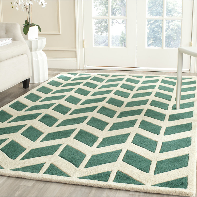 Bielecki Chevron Wool Hand Woven Area Rug, Rectangle 152 x 244 cm
