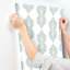 Rouleau de papier peint autocollant L 20 pi x l 20,5 po Hamall Broadsands Botanica-582382685-582382673