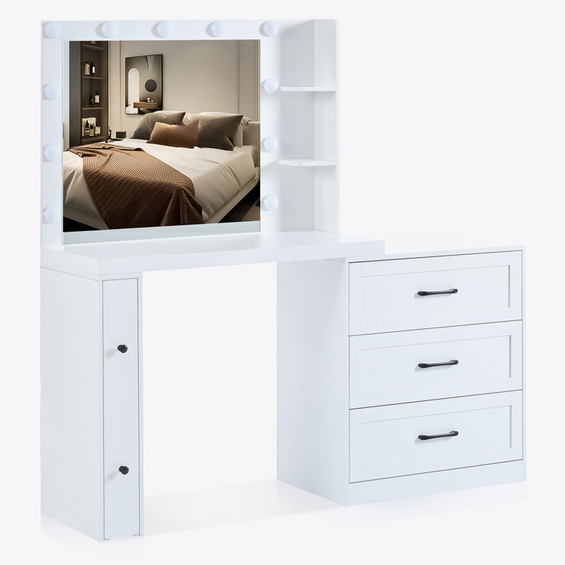 Makeup Vanity Set With Lighted Mirror
