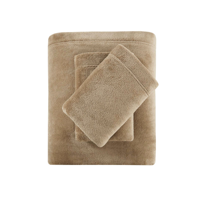915080589-E60E Bedding